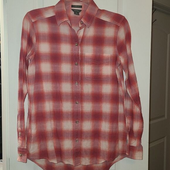 Eddie Bauer Classic Fit Stretch Cotton Plaid Button Down Shirt - Picture 5 of 11